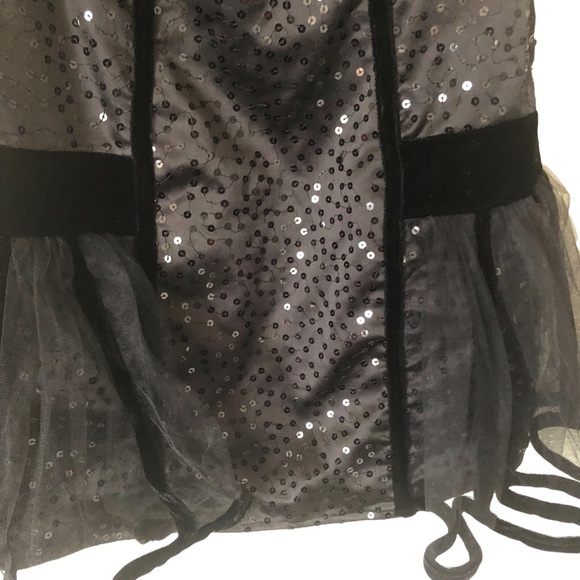 Betsey Johnson sleeveless Sequins Prom dress - Picture 4 of 15